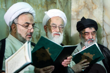 محمد امامی کاشانی-مراسم بزرگداشت حجت الاسلام سید عبدالعزیز حکیم رییس مجلس اعلای اسلامی و رییس ائتلاف یکپارچه ملی عراق- ۱۲ شهریور ۱۳۸۸