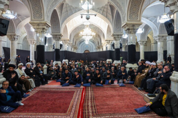 مراسم وداع با پیکر آیت‌الله امامی کاشانی