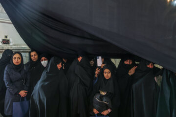 مراسم وداع با پیکر آیت‌الله امامی کاشانی