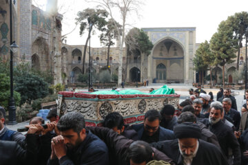 مراسم وداع با پیکر آیت‌الله امامی کاشانی