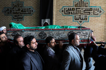 مراسم وداع با پیکر آیت‌الله امامی کاشانی