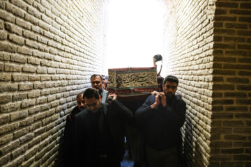 مراسم وداع با پیکر آیت‌الله امامی کاشانی