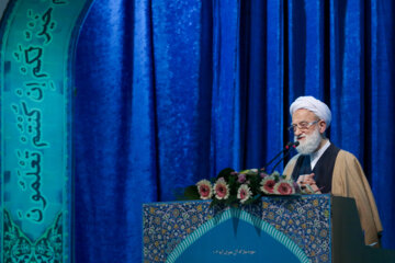 محمد امامی کاشانی در نماز جمعه تهران- ۲۶ آذر ۱۳۹۵