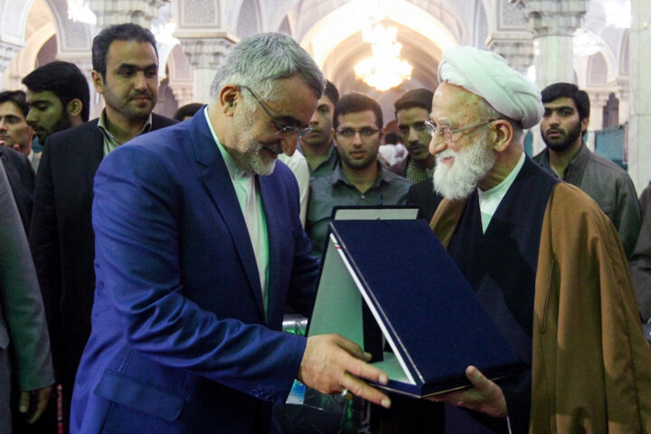 محمد امامی کاشانی در همایش دانشجویی روز ملی فناوری هسته ای در مدرسه عالی شهید مطهری- ۲۲ فروردین ۱۳۹۴