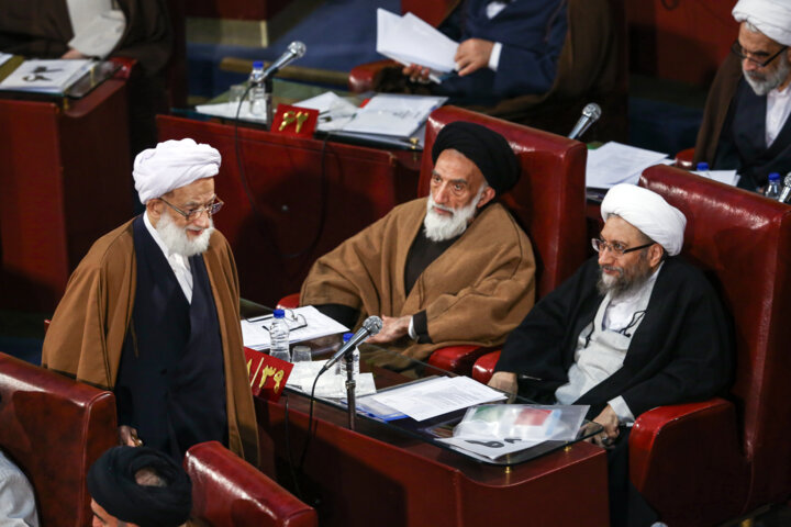 محمد امامی کاشانی در هفدهمین اجلاس مجلس خبرگان رهبری- ۱۹ اسفند ۱۲۰۳