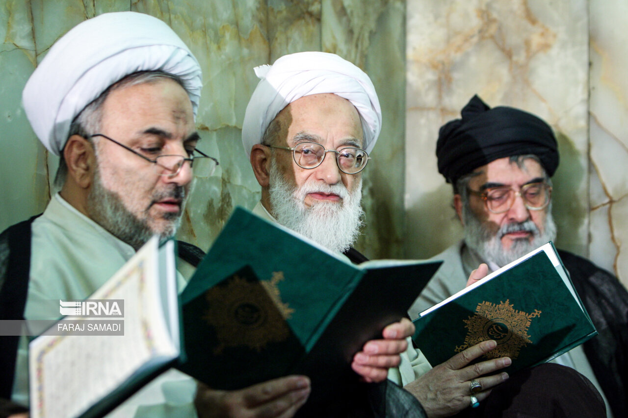 محمد امامی کاشانی-مراسم بزرگداشت حجت الاسلام سید عبدالعزیز حکیم رییس مجلس اعلای اسلامی و رییس ائتلاف یکپارچه ملی عراق- ۱۲ شهریور ۱۳۸۸