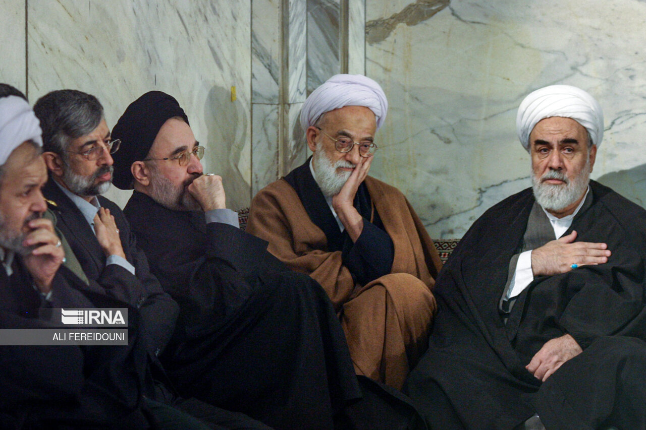محمد امامی کاشانی- مراسم بزرگداشت شهدای سقوط هواپیمای فالکون فرماندهان سپاه- ۲۴ دی ۱۳۸۴