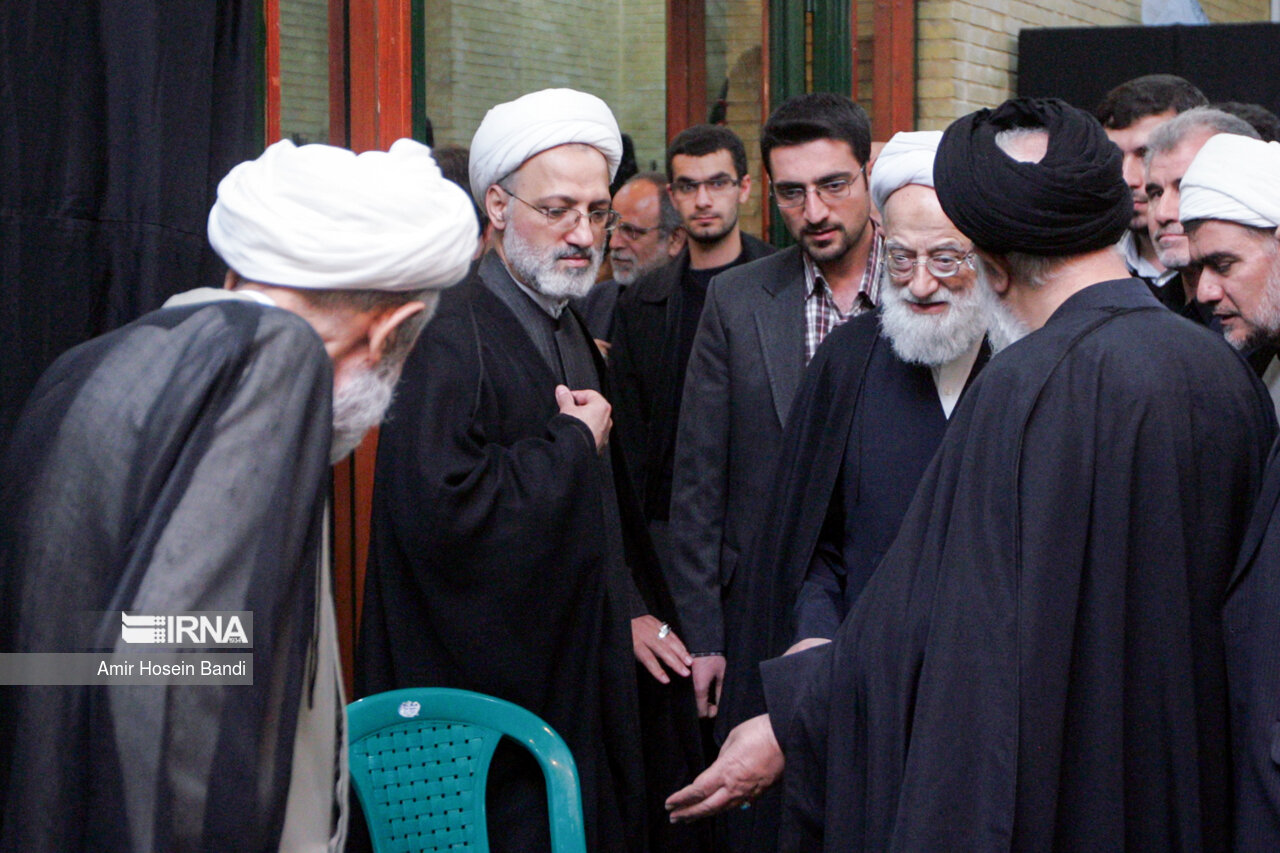 محمد امامی کاشانی مراسم وداع با پیکر آیت الله مهدوی کنی رییس مجلس خبرگان- ۳۰ مهر ۱۳۹۳
