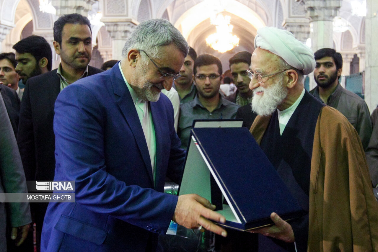 محمد امامی کاشانی در همایش دانشجویی روز ملی فناوری هسته ای در مدرسه عالی شهید مطهری- ۲۲ فروردین ۱۳۹۴