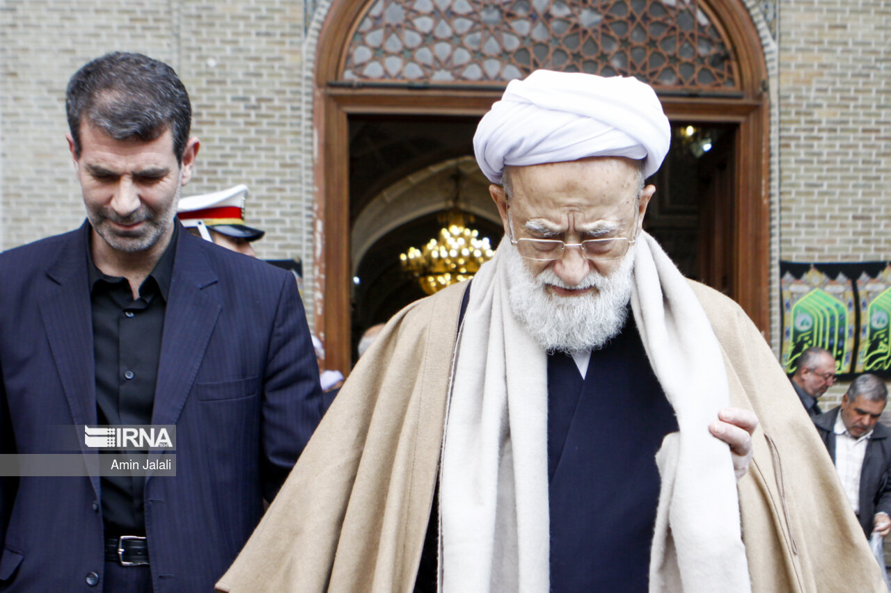 محمد امامی کاشانی در مراسم چهلمین روز جانباختگان فاجعه منا-