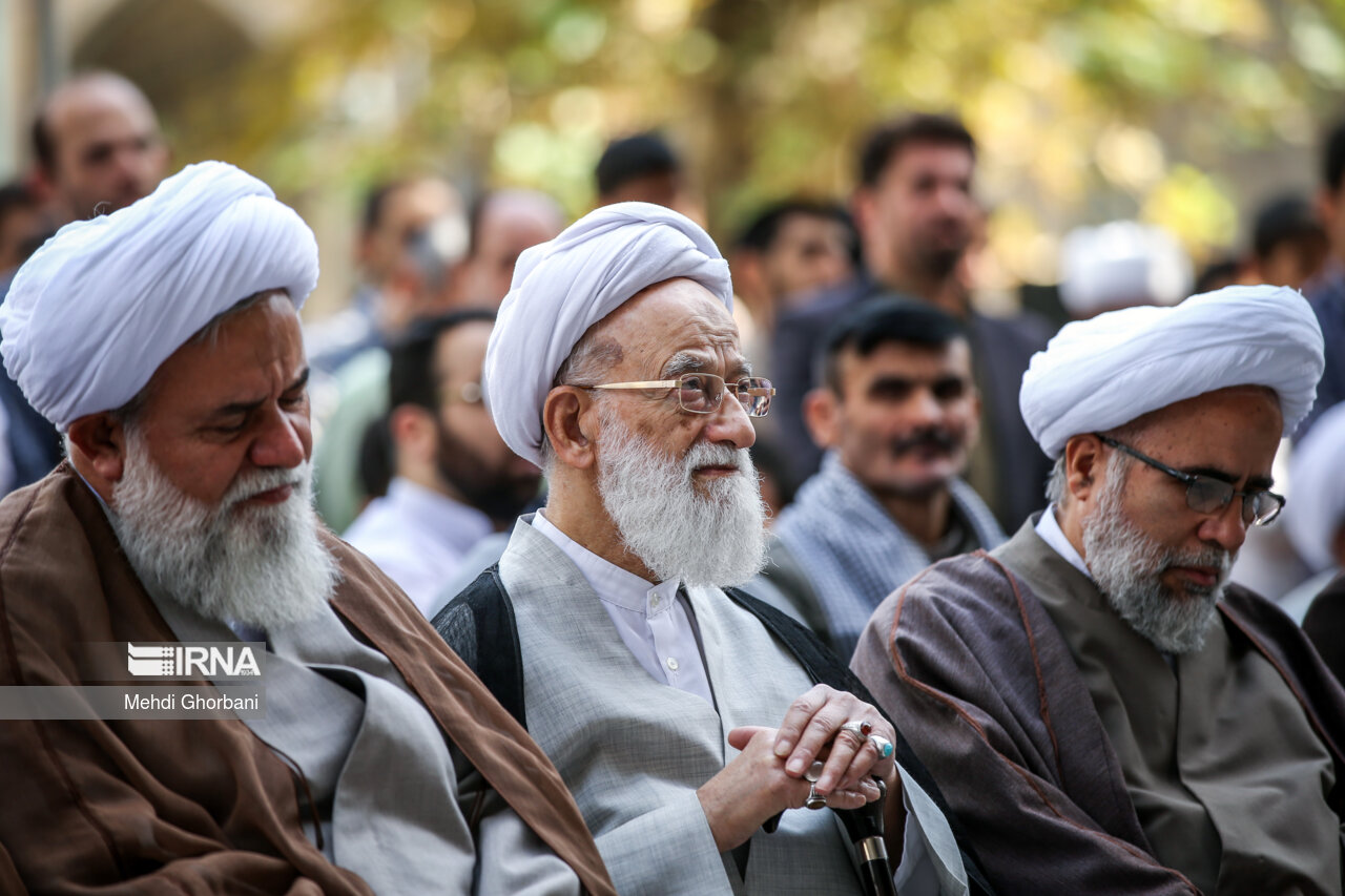 محمد امامی کاشانی در تجمع طلاب حوزه های علمیه استان تهران در اعتراض به فاجعه منا- ۵ مهر ۱۳۹۴