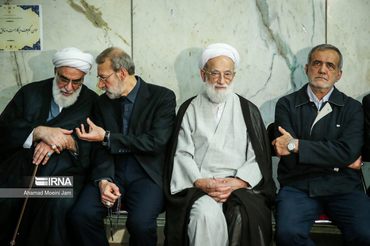 محمد امامی کاشانی در مراسم یادبود شهدای حادثه تروریستی مجلس و حرم امام (ره)- ۲۱ خرداد ۱۳۹۶
