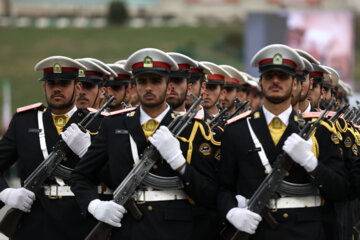 چهل و ششمین مراسم دانش اموختگی دانشجویان دانشگاه علوم انتظامی با حضور رییس جمهور