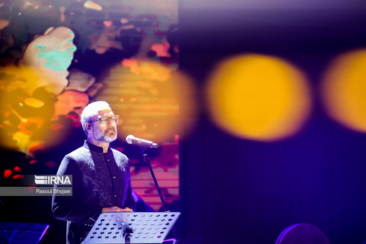 جزئیات اولین اجراهای علیرضا قربانی در سال جدید جزئیات اولین اجراهای علیرضا قربانی در سال جدید