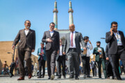 Botschafter ausländischer Länder besuchen das Aquädukt von Yazd
