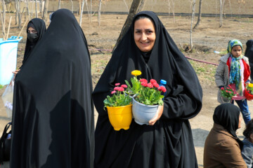 Mashhad lanza campaña de plantar árboles