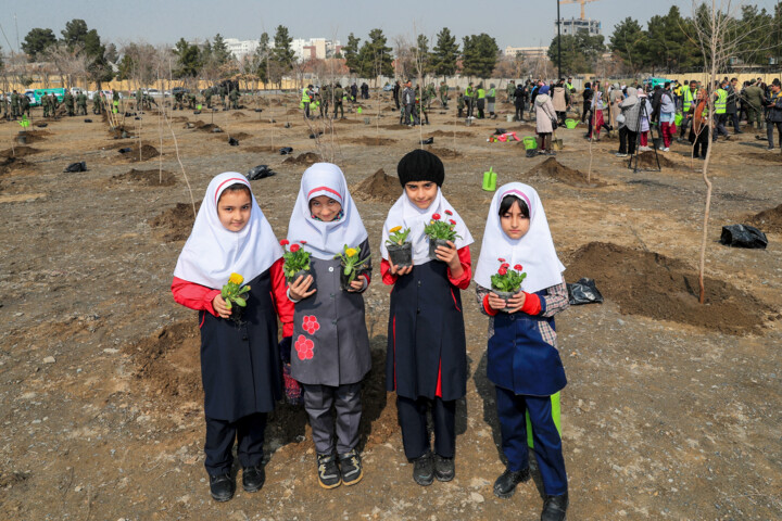 جنگلهای کشور در آستانه فروپاشی/ با گردشگری مسئولانه مراقب این اکوسیستم باشیم