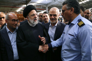 افتتاح کارخانه «پاک چوب شوش» با حضور رییس جمهور