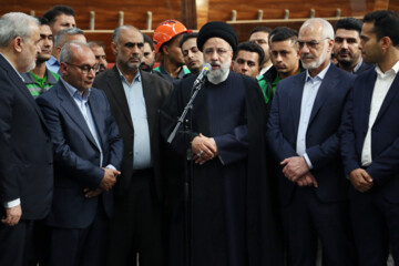 افتتاح کارخانه «پاک چوب شوش» با حضور رییس جمهور