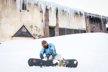 Skiing, snowboarding competitions held in Dizin