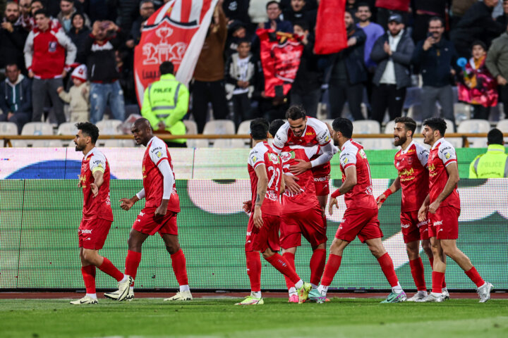 لیگ برتر فوتبال- پرسپولیس و فولاد خوزستان