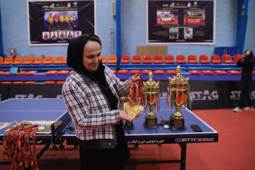 Final round of Iran’s women ping pong league