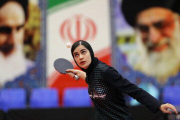 Final round of Iran’s women ping pong league