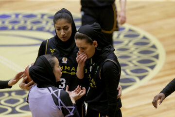 Iran’s women basketball league: Mehrsan vs. Bahman Group