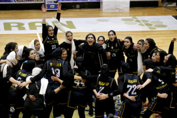 Iran’s women basketball league: Mehrsan vs. Bahman Group