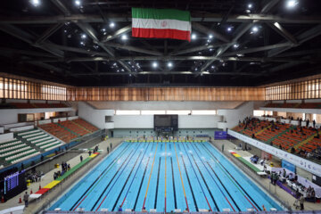 Finals of Iran’s Premier Swimming League in photos