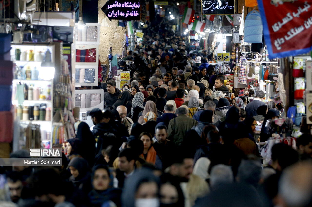 سه سناریو برای آینده ایران؛ برنامه هفتم نرخ رشد جمعیت را بهبود می‌بخشد؟