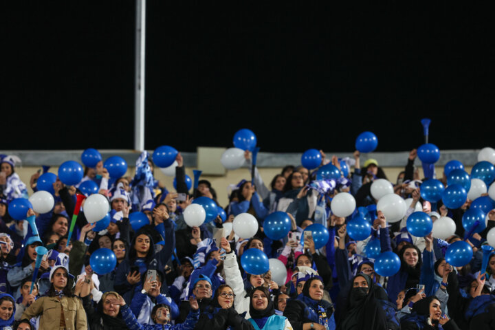 لیگ برتر فوتبال- استقلال و پرسپولیس