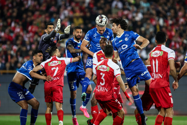 صدرنشینی پرسپولیس در روز برملا شدن راز شکست تیلور 7
