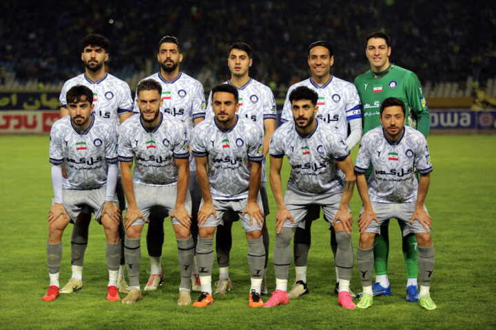 تاریخ‌سازی کرمانی‌ها در جام حذفی فوتبال؛ گل‌گهر و مس در نیمه‌نهایی