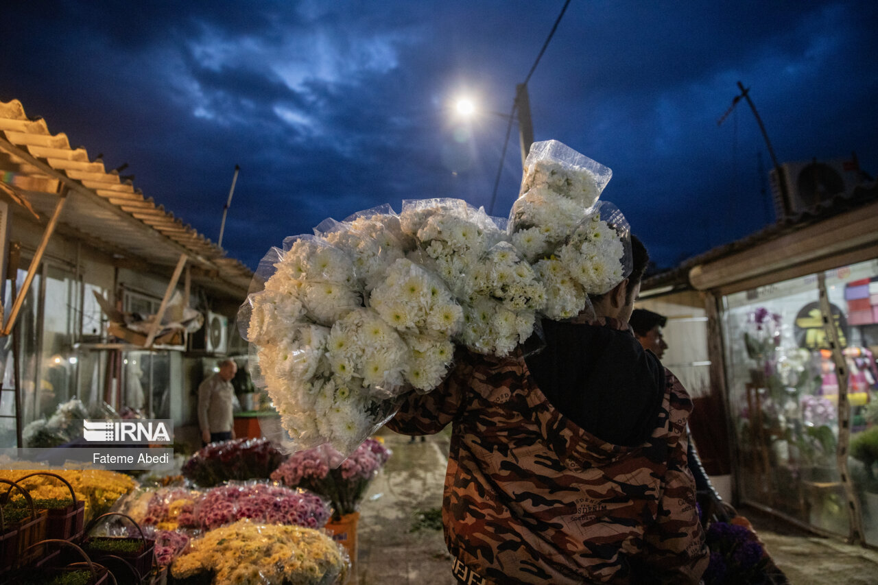 بازار گل محلاتی در آخرین روزهای سال ۱۴۰۳