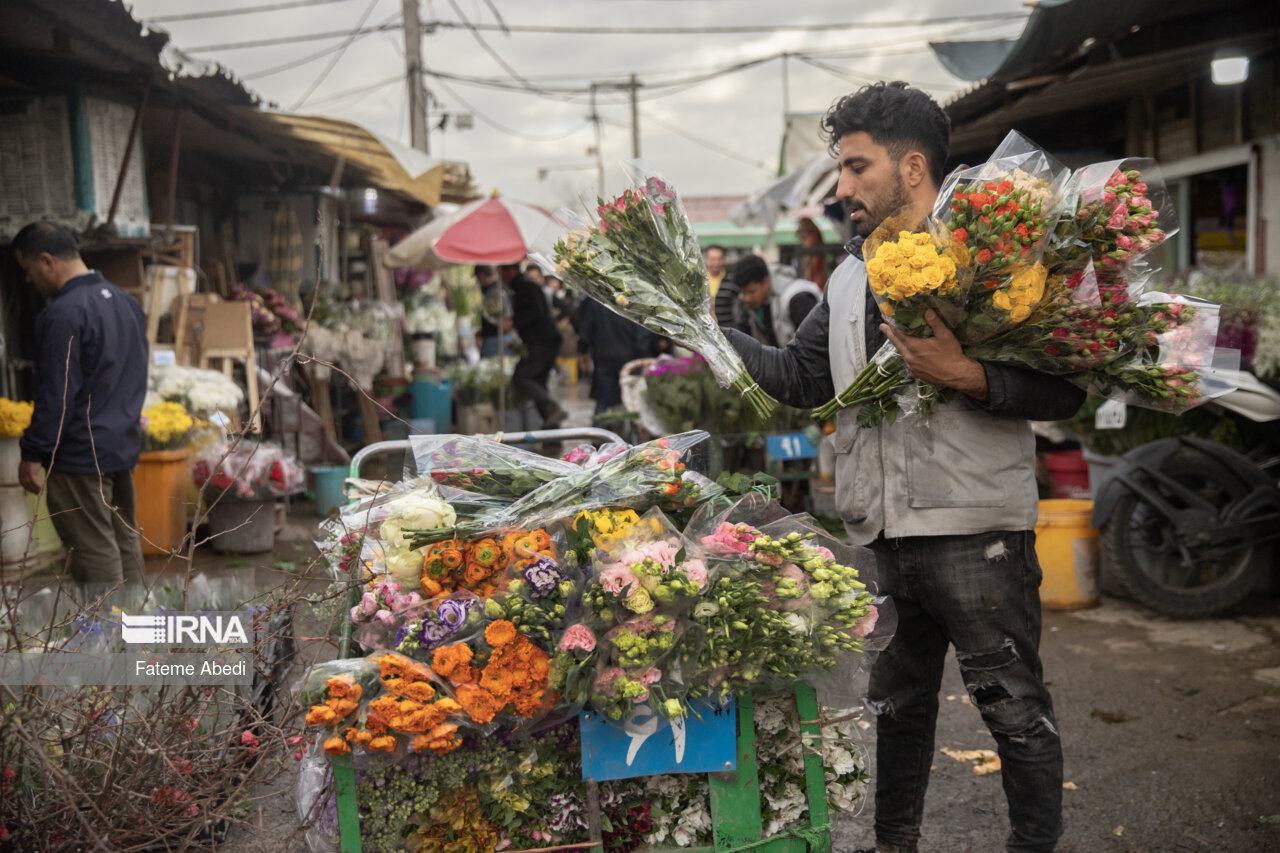 بازار گل محلاتی در آخرین روزهای سال ۱۴۰۳