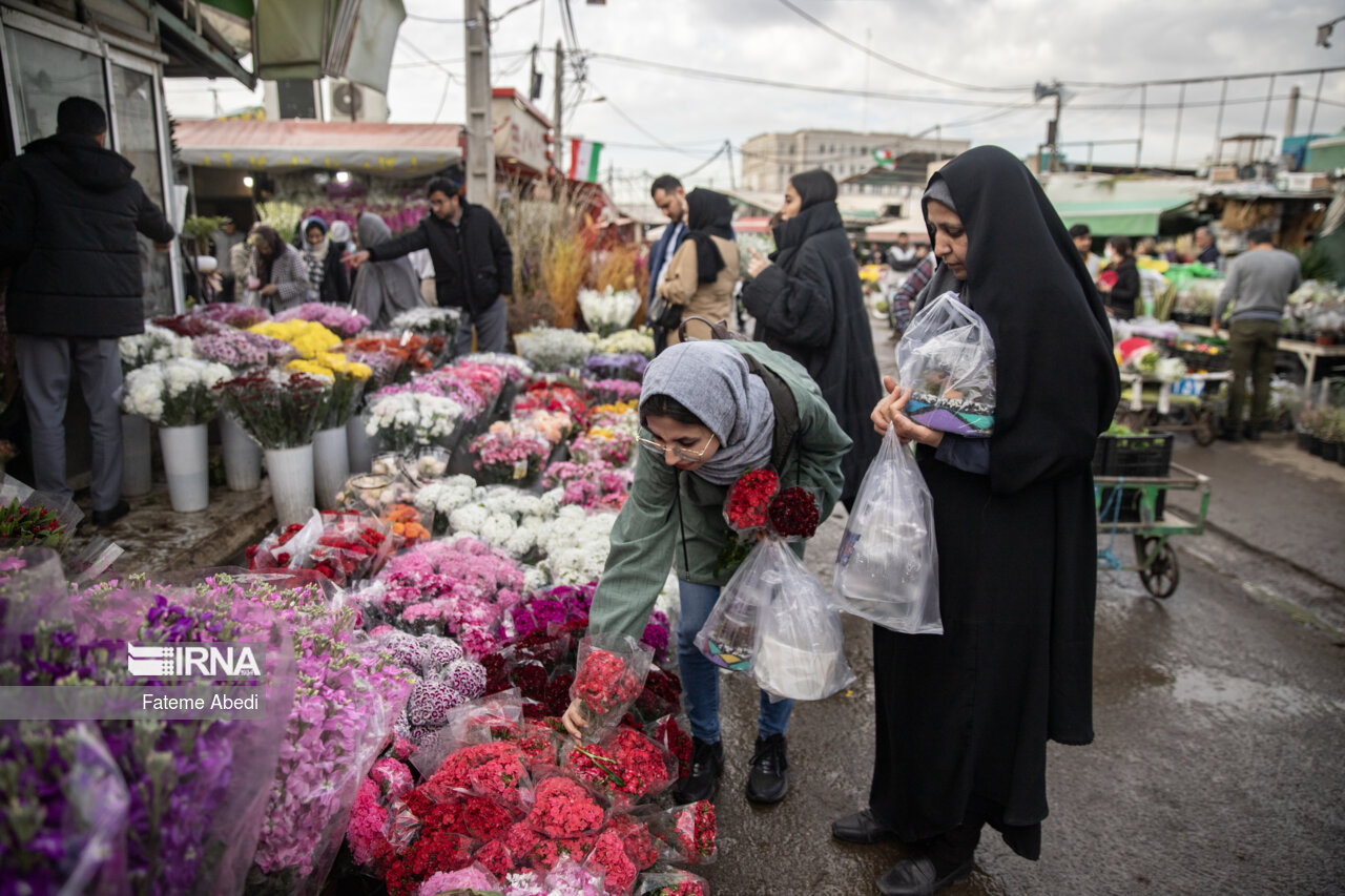 بازار گل محلاتی در آخرین روزهای سال ۱۴۰۳