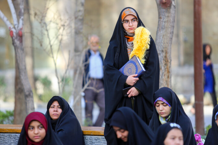 جزء خوانی قرآن در چهارباغ