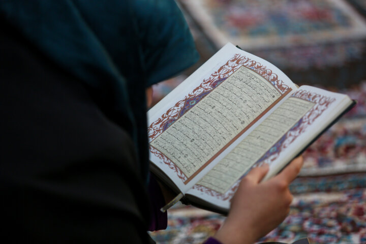 جزء خوانی قرآن در چهارباغ