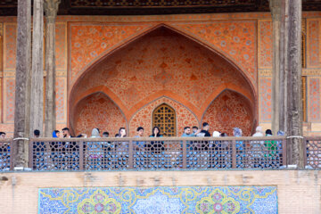 Nowruz 1403 tourists in Isfahan's Naqsh Jahan