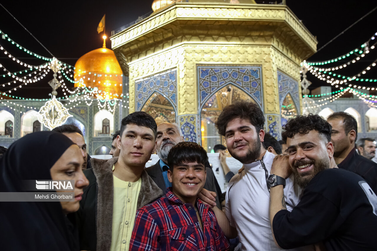 تحویل سال ۱۴۰۳ در حرم امام رضا (ع)