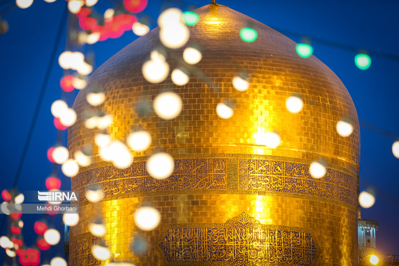 تحویل سال ۱۴۰۳ در حرم امام رضا (ع)