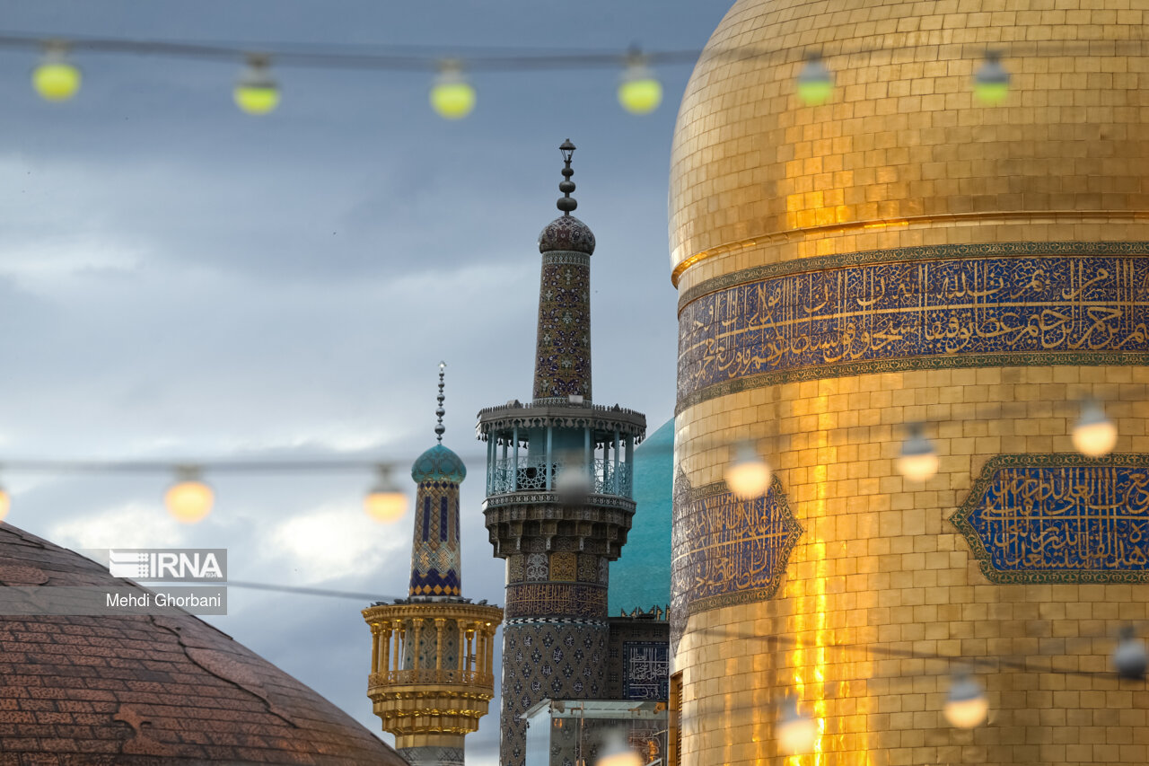 تحویل سال ۱۴۰۳ در حرم امام رضا (ع)