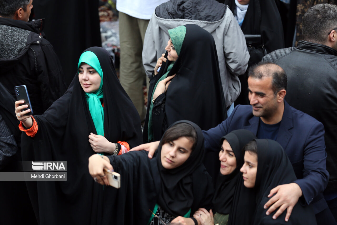 تحویل سال ۱۴۰۳ در حرم امام رضا (ع)