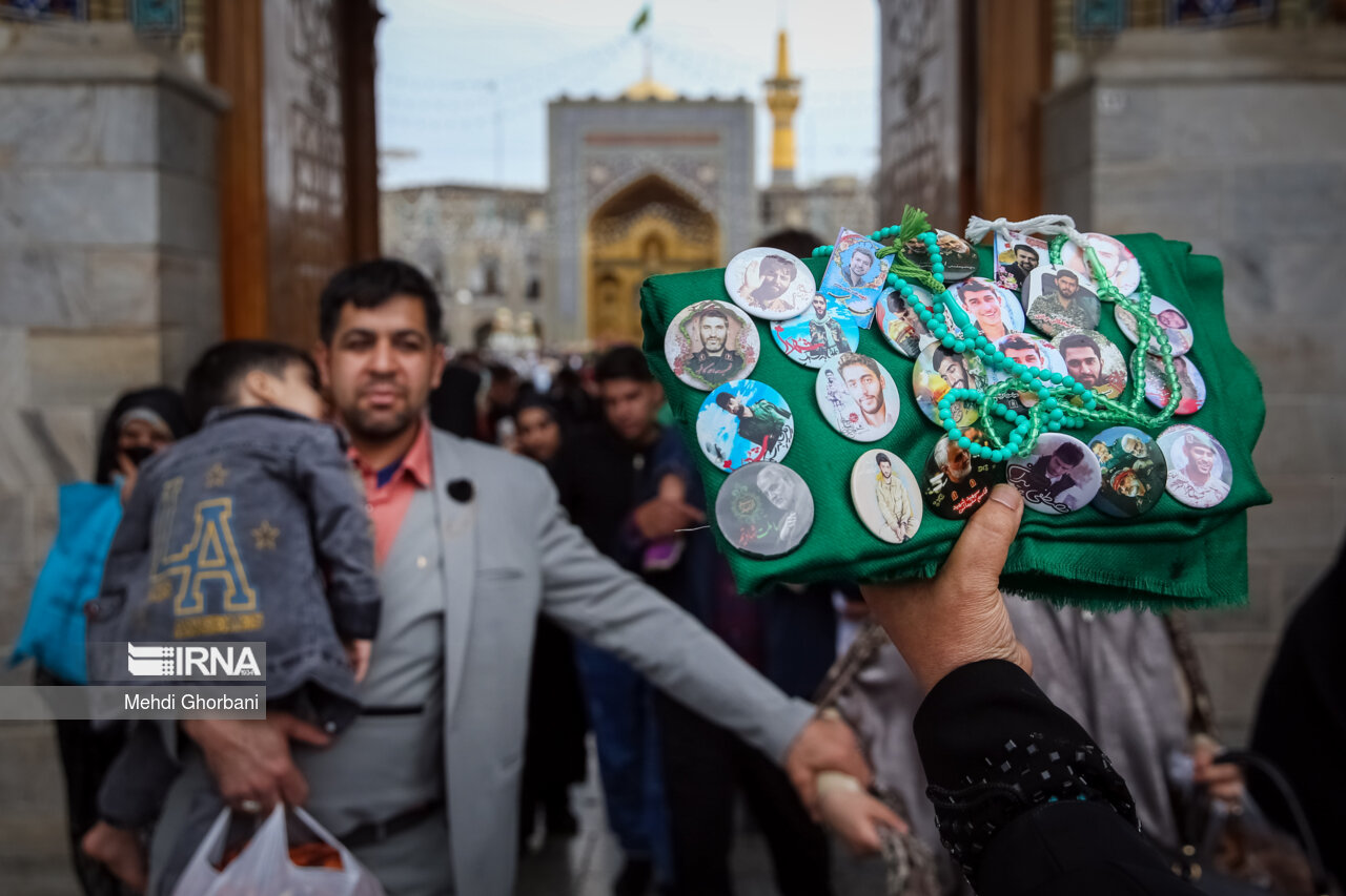 تحویل سال ۱۴۰۳ در حرم امام رضا (ع)