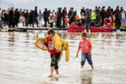 Nevruz Turistleri Urumiye Gölü'nde