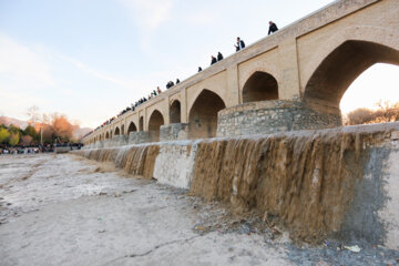 هوای کلانشهر اصفهان در شرایط پاک قرار گرفت