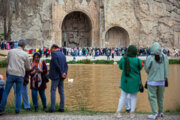 Nevruz Bayramı Turistleri Tak Bustan'da