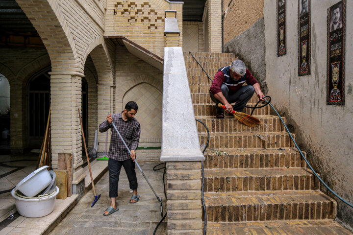 طبخ و توزیع ۴۰ دیگ آش نذری- بجنورد