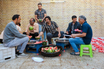 افطاری در کوچه گلچینان یزد